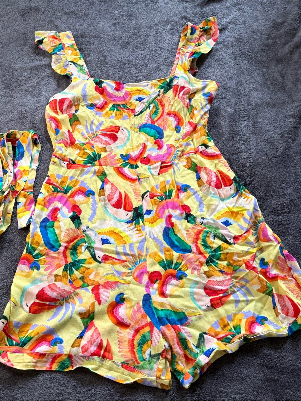 Farm rio - Anthropolgie - Yellow Tropical Print Romper - Picture 14 of 16